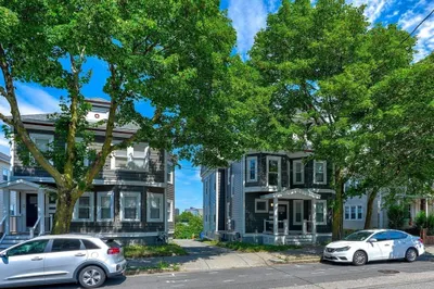 287 Medford St #1