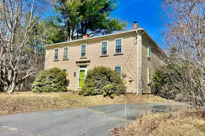 172 Clinton Rd