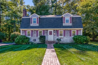 50 Archer Circle 1