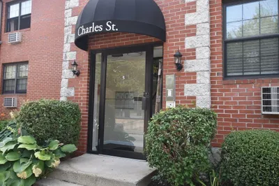 88 Charles St #14