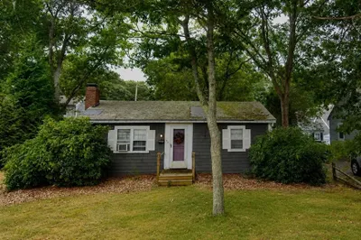 57 Oak St 1