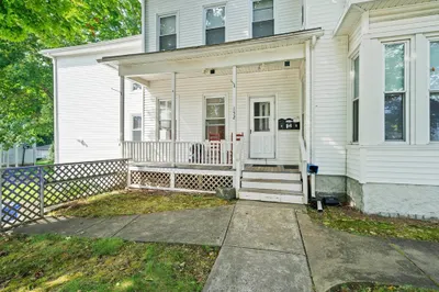 152 S Franklin St #2 1