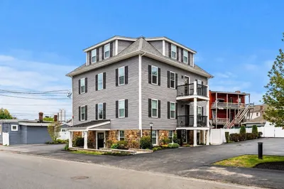 4 Wakefield Ave #4 1
