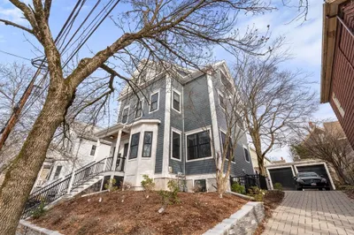 87 Wallace Street #87 1