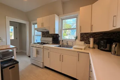 3 Walnut St #1 1
