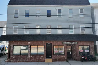 263-265 Rodman St 1