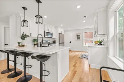 20 Ufford St #PH2 1