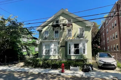 15-17 Fairmont St 1