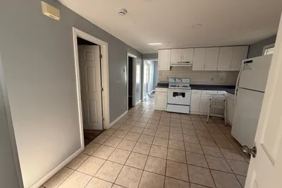 18 Meadow Street #2