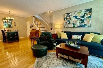 84 Bradford Commons Ln #84 1