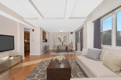 183-185 Massachusetts Avenue #704
