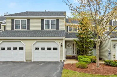 111 Caspian Way #111