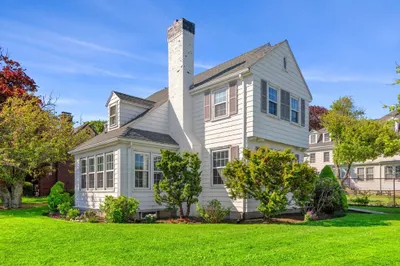 67 Lynn Shore Drive