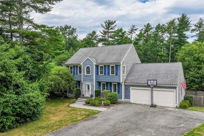 12 Alexandra Ln 1