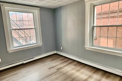 15 N Main St #20 1