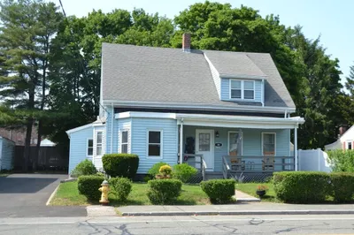 40 East Water Street 1