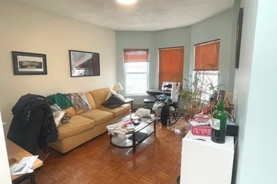 122 Berkshire Street #8(4B)