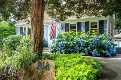 44 Hillside Avenue 1