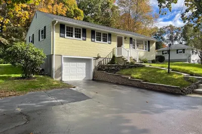 73 Lancaster Rd 1