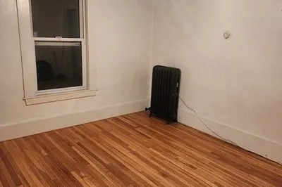 51 Breed St #2