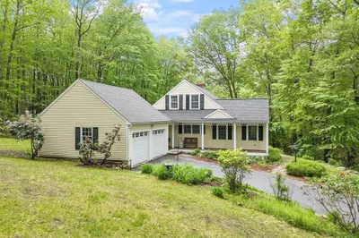 31 Spectacle Hill Rd 1