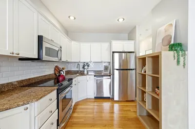 469 Shawmut Ave #1 1