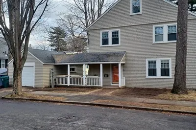12 Oakwood Road 1