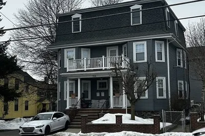 558 Main St #1