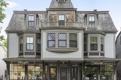 11 Central Street #4 1