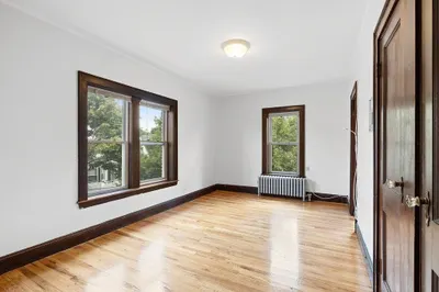 5 Haskell St #31