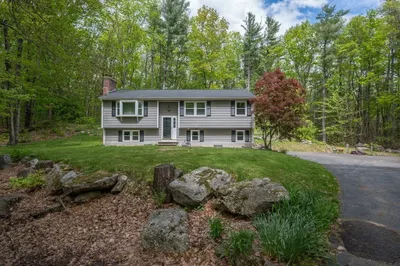 179 Beaman Rd 1