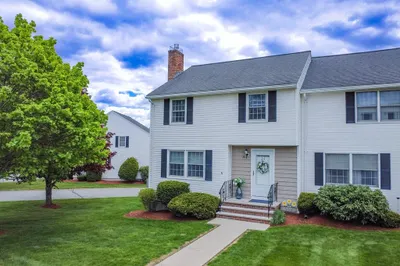 26 Christopher Dr #43 1