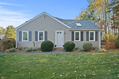 25 Reservoir Rd #D10
