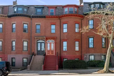 813 E. Broadway #1