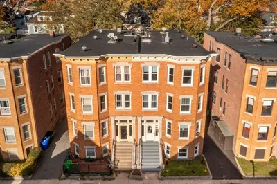 99 Harrishof St