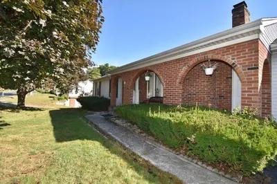 67 Basil Rd #1 1