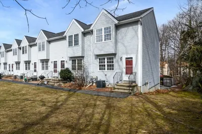 5 Kennedy Dr #7 1