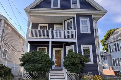 23 Farragut Avenue #3