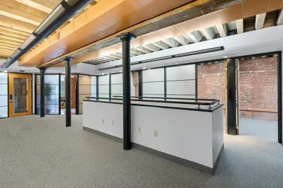 343 Commercial St #108 1