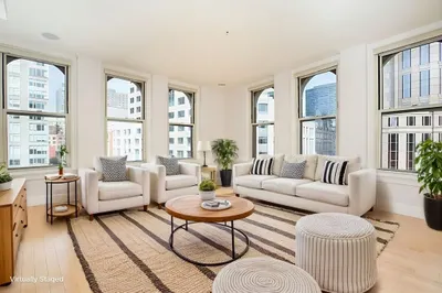 70 Lincoln Street #512