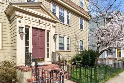 17 Hastings St #4 1