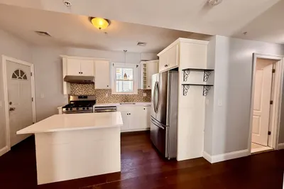 21 South Sydney St #1 1