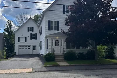 353 Chestnut St 1