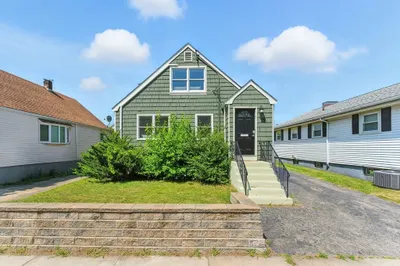 78 Litchfield St 1
