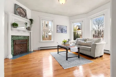 226 Clifton St #2