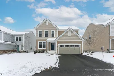 18 Magnolia Dr 1