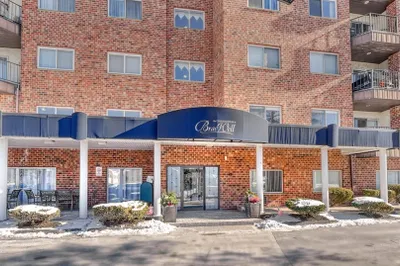 230 Willard St #612 1