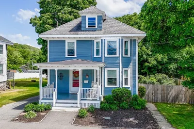 45 Buttonwoods Ave 1