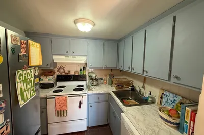 524 Putnam Ave #7