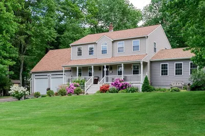 17 Red Oak St 1
